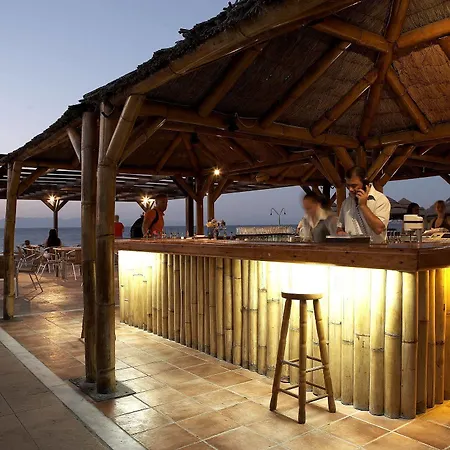 Avra Beach Hotel 4*