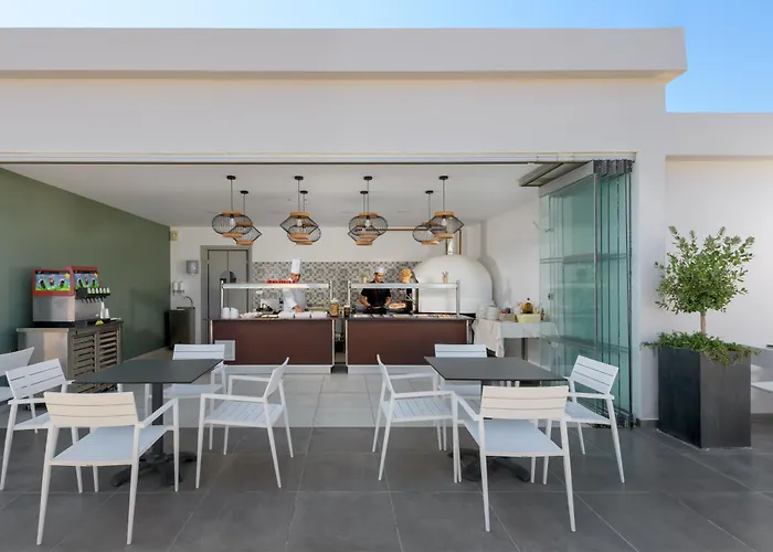 Avra Beach Ixia (Rhodes)