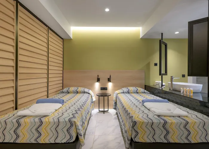 Avra Beach Ixia (Rhodes)