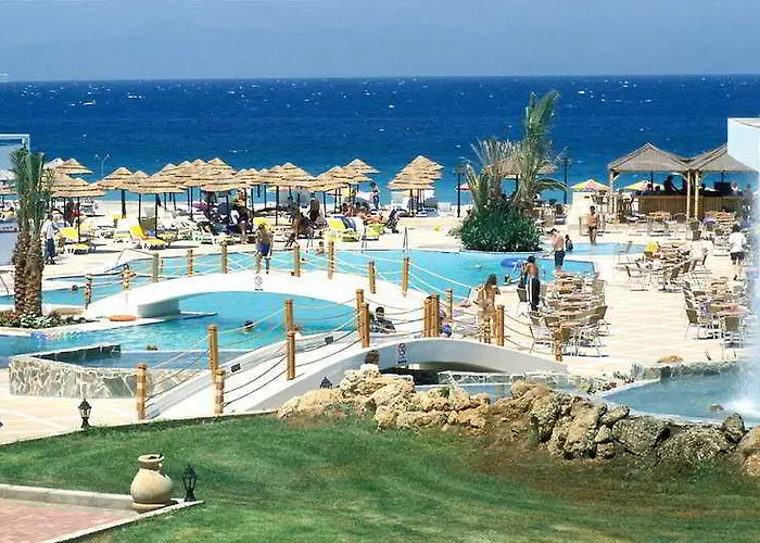Avra Beach 4*