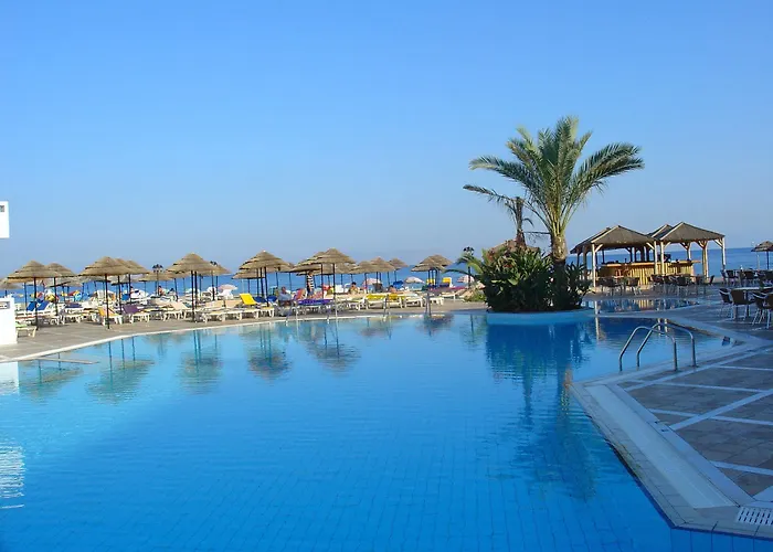 Avra Beach 4*