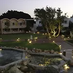 Avra Otel