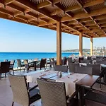 Avra Otel