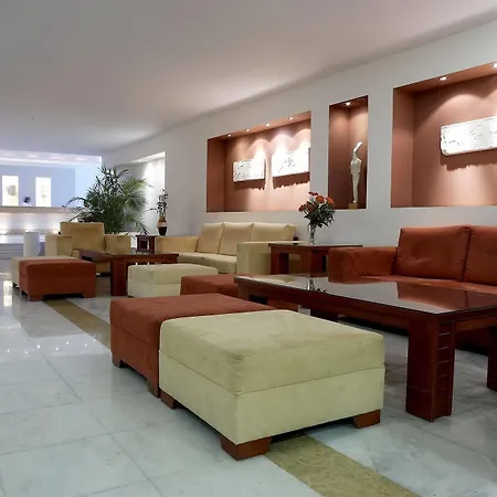 Hotel Avra