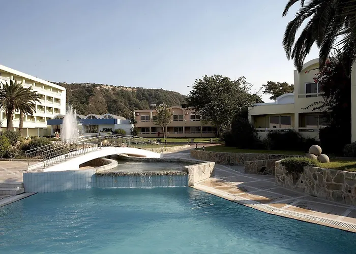 Hotel Avra