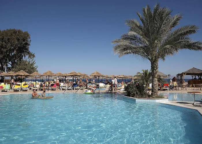 Hotel Avra